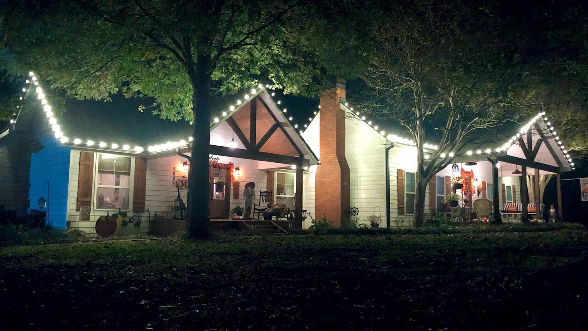 LongviewChristmasLightInstallation WebsitePhoto 22