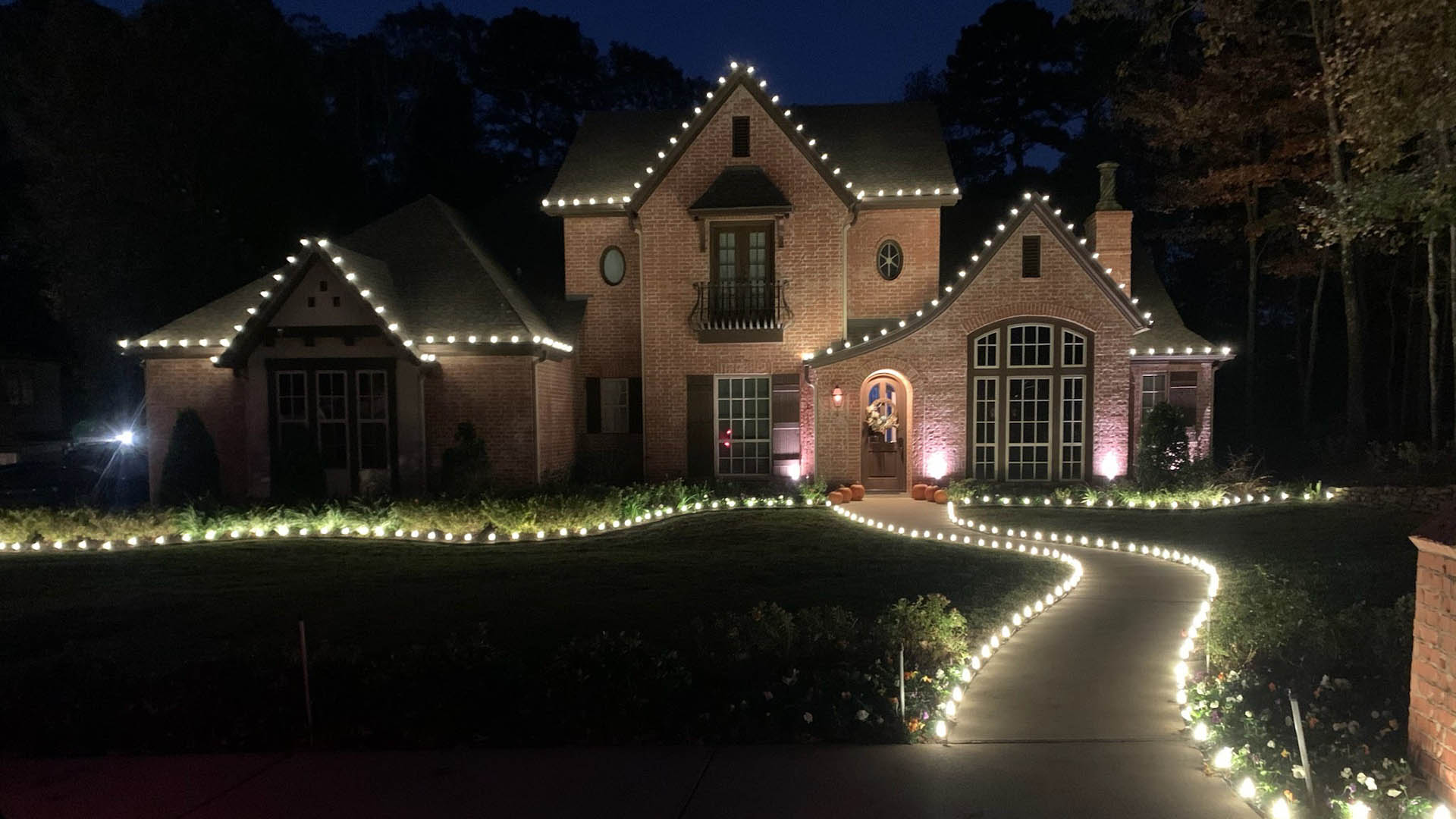 LongviewChristmasLightInstallation WebsitePhoto 24