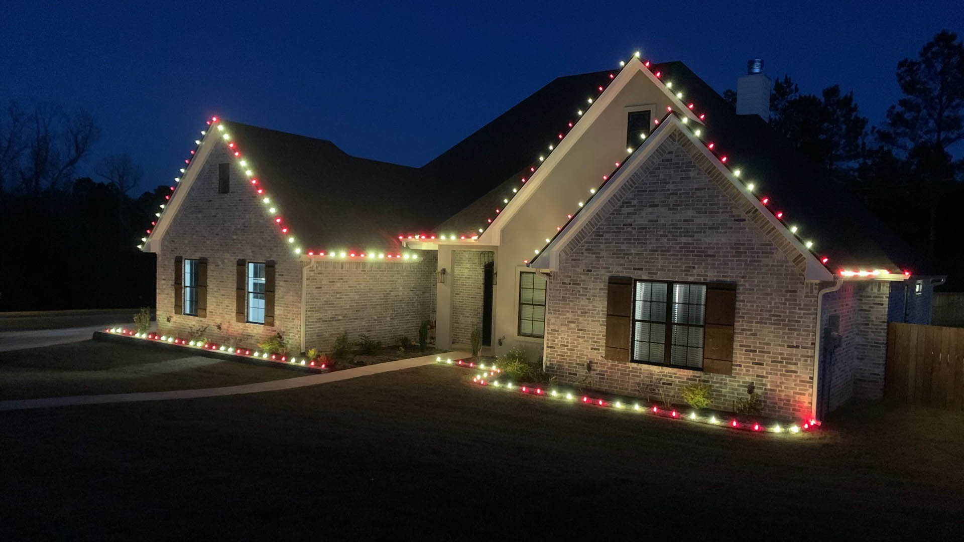 LongviewChristmasLightInstallation WebsitePhoto 27